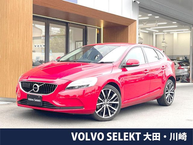 ボルボ V40 