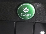★ECONスイッチ★ エコドライブを加速しよう!スイッチをONにすると、運転の仕方によるロスを抑え込み燃費をよくするようクルマが頑張ります(*^ー^*)燃費向上にチャレンジ♪