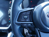 ボリューム操作など運転中に目線をそらさずにステアリングリモコンで操作できます☆