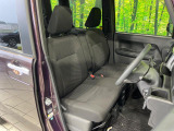 ドライバーによって運転しやすいポジションは異なり、あの車はどうなのか不安なこともありますよね。気になるお車は店頭で乗り込んでご確認いただけます♪