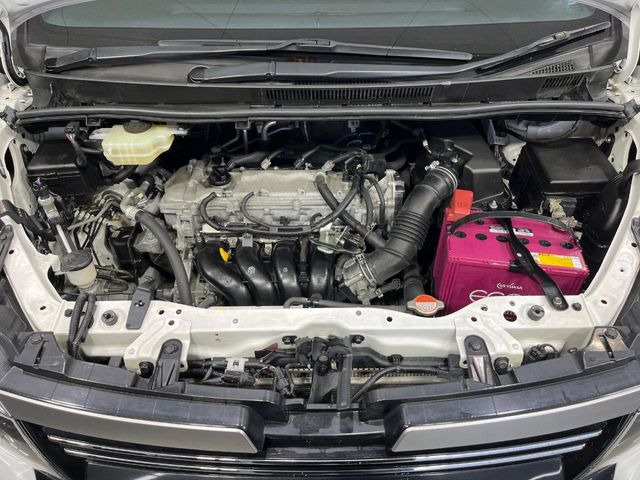 トヨタ ヴォクシー 2.0 ZS 煌II の中古車詳細 (100,590km, ホワイト