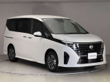 【車両状態証明書】査定協会公認のプロの検査員が公平かつ確かな基準で検査を実施。車両評価をもとに、安心しておクルマをお選びいただけます。