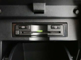 ETC車載器付きです。高速道路の料金所もスムーズに通過できます。