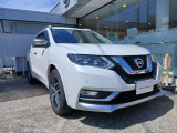 エクストレイル  2.0 モード・プレミア 2列車 4WD