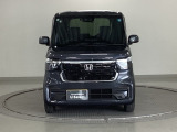 LEDヘッドライトを装備しています。LEDヘッドライトはとても明るく、雨の日や夜間走行も安全・安心です。