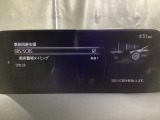 車や障害物だけでなく人や自転車も検知し、ブレーキを自動制御して衝突回避をサポートしてくれるSBS(スマートブレーキサポート)を装備!
