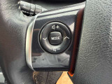 ステアリングスイッチが付いているので、運転中でも音量調整やチャンネル変更がスムーズにできちゃいます♪