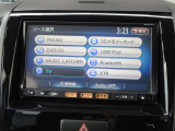 ★CD・DVD再生★TV★Bluetoothオーディオ★ミュージックサーバー★ハンズフリー通話も可能です♪