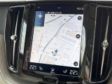 【9インチタッチスクリーン純正HDDナビ】「Apple Car Play」「Android Auto」対応のボルボ先進ナビゲーション「SENSUS」。最新地図データへ無料更新してお渡しします。