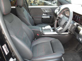 GLAクラス GLA200d 4マチック AMGラインパッケージ 4WD MP202502