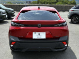 【新車保証継承】初度登録日から3年間(走行距離無制限)のメーカー新車保証を継承してご納車いたします。ご納車後、保証期間内は全国のプジョー正規ディーラーで保証整備をお受けいただけます