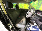 運転席シート廻りは使用感も少なく、良好な状態となっています。丁寧に使われていたことがよくわかりますね。