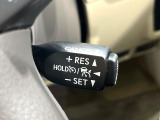 【レーダークルーズコントロール】高速道路での長距離走行が楽に!!自動で速度を保つクルーズコントロールが、衝突軽減システムと連携し、前方の車両を感知して車間を保つように速度調節してくれます!!