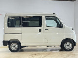 軽自動車の契約・登録には、お認印と住民票(登録名義人のみでOK)が必要です。お急ぎの方は、事前にご用意いただけましたら、納車までの流れがスムーズになります。