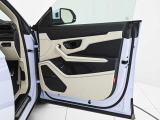 納車前には専門のテクニカルスタッフにより、 厳密な納車前点検を実施しますので、ご安心してお乗り頂けます。