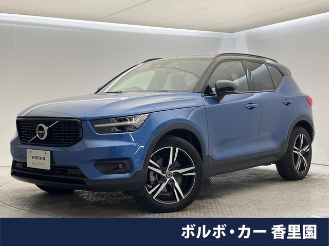 XC40 B4 AWD Rデザイン 4WD 