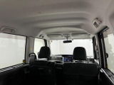車内も広いのでお子さんの着替えなどもできちゃいますね