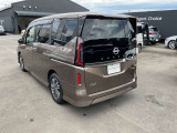 セレナ 2.0 ハイウェイスターV 