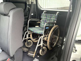 ノア 2.0 X ウェルキャブ 車いす仕様 タイプII サードシート付 ショートスロープ 