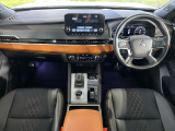 アウトランダー PHEV 2.4 P 4WD 