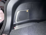 高機能サウンドシステム。車内に臨場感ある音楽空間を生み出します。