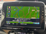 多機能ナビゲーションがあなたをしっかり目的地までサポートします。スマホのナビとは自車位置精度が違います。純正ナビなら保証も対象で安心です。