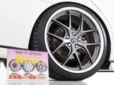 車高調が装着されているお車です!車高の調整が自由自在!お客様のお好みのスタイリングを実現してくれる大人気アイテムです!