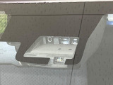 【トヨタセーフティセンス】走行中に前方の車両等を認識し、衝突しそうな時は警報とブレーキで衝突回避と被害軽減をアシスト。より安全にドライブをお楽しみいただけます。