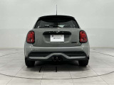 縦長のテールライトがMINIらしいスタイリッシュなデザインとなっています。