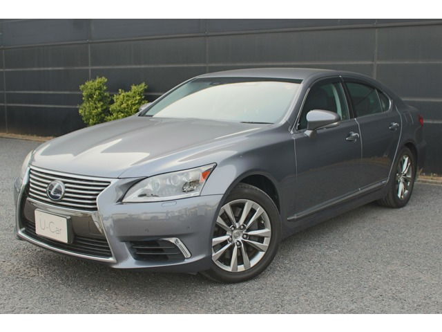 LS 600h バージョンL 4WD 