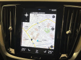 【9インチタッチスクリーン純正HDDナビ】「Apple Car Play」「Android Auto」対応のボルボ先進ナビゲーション「SENSUS」。最新地図データへ無料更新してお渡しします。