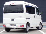 オリックス認定中古車は厳選した上質な車輌のみをお届け致します。全車にプロの職人による徹底した内外装の清掃、磨き上げ処理を施しております。