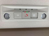 【SOSコール】事故などの緊急時、専用のオペレーターとつながります。あおり運転を受けた時にも通報できます。