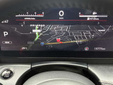 車両状態やエコ情報等、様々な情報とコンテンツを表示し快適なドライブをサポートする高精細12.3inフルカラーのアドバンスドドライブアシストディスプレイ!
