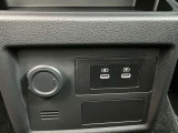 USBの充電接続ポートもあります。