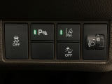 ホンダが推し進める総合先進安全装備のセンシング搭載! 衝突や斜線はみだしなどの危険が予測される時、センサーが警告。ヒューマンエラーを高度先進技術が補完してくれます。