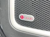 ●beatsサウンドシステム:車種毎に最適なチューニングを施した、Beats Audioプレミアムサウンドシステムを搭載。重厚感のある音楽をお楽しみいただけます。