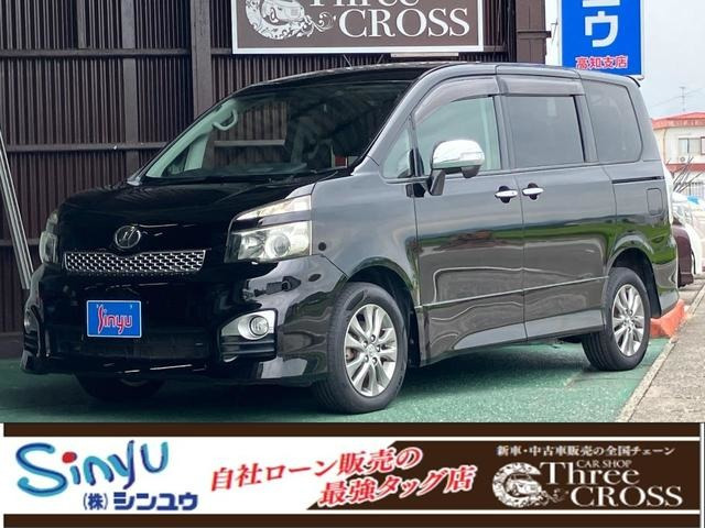 ヴォクシー 2.0 ZS 煌 4WD 