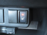 運転席にはシートヒーターを装備しております!