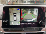 アラウンドビューモニター搭載、駐車が苦手な方もサポートします