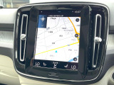 【9インチタッチスクリーン純正HDDナビ】「Apple Car Play」「Android Auto」対応のボルボ先進ナビゲーション「SENSUS」。最新地図データへ無料更新してお渡しします。
