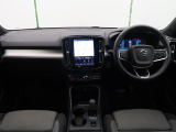 XC40 プラス プロ B3 