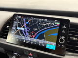 ホンダ純正ナビ付き!独自のインターナビ搭載により、リアルタイムの交通渋滞情報だけでなく、お出掛け先の天気や様々な情報も取得できドライブをよりお愉しみ頂けます!♪