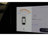 前後に装備されたセンサーで障害物(静止物)を検知。ディスプレイ表示と音でお知らせ。誤発進抑制のパーキングサポートブレーキ搭載しています。