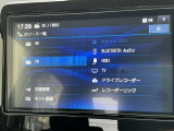 BluetoothやフルセグTV、スマホのミラーリングも出来るHDMIなどオーディオ機能も充実してます。