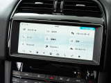 アップルカープレイやアンドロイドオートに対応!運転中にあなたがスマホでしたいことを車載ディスプレイで直接操作可能。運転に集中しながら行き方を調べたりメッセージの送受信、音楽を聴くなど多様な操作が可能!