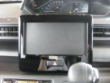 ナビ未装着車になります。オプションで取付可能ですので、お気軽にご相談ください。
