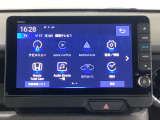 メモリーインターナビ付いています。スマートフォンとの連動も可能です。
