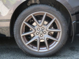 レンジローバーヴェラール  ダイナミックHSE 2.0L P400e 4WD