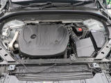 【B5エンジン(マイルドハイブリッド2.0Lターボ)】燃費と走行性能に優れた48Vハイブリッドシステム搭載のターボエンジン。高回転では優れたレスポンスと伸びやかなドライビングフィールが特徴です。